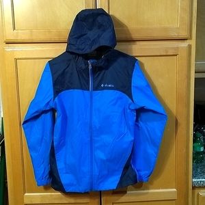 Columbia Youth Boys Light Rain jacket